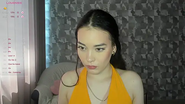 E_mil_y live
