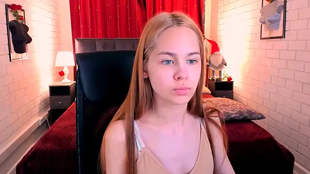 UliaNeer live