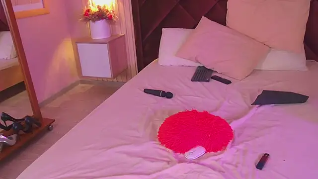 Sky_Cutie live