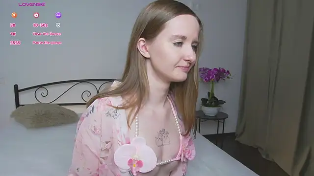 AlexsisFaee profile