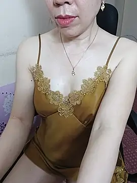 Moona_heny live
