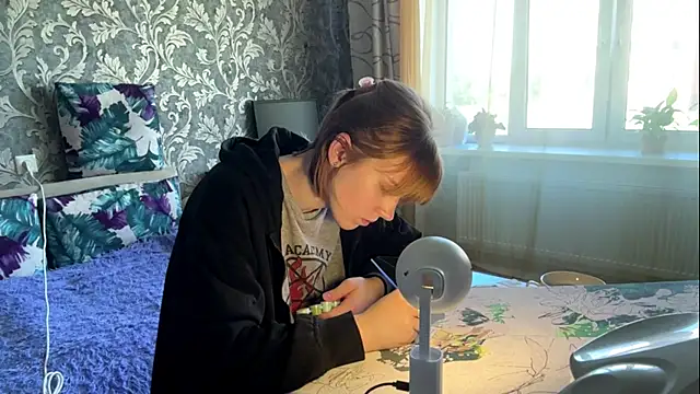 ShonnaTweddle live