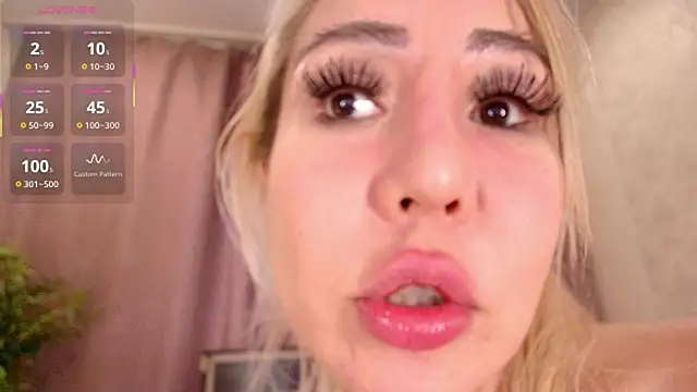 Yulianna_Smith live