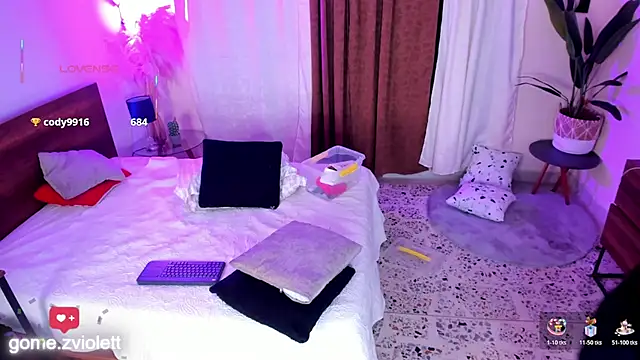ViolettGomez_93 live