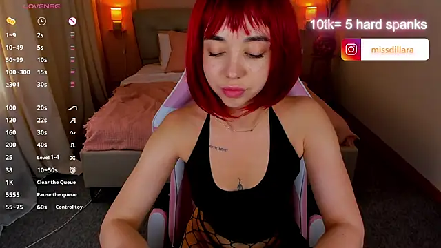 Miss_Dilaraa live