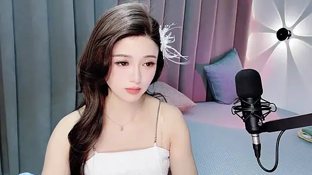 Momo-Wow live