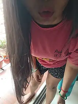 Queenlipx live