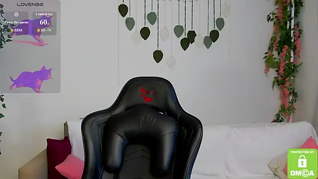 Rachel_lips live