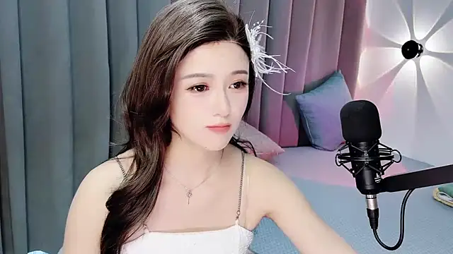 Momo-Wow live