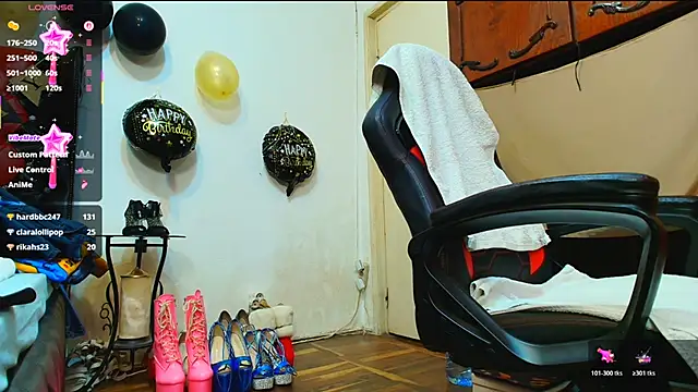 WooW_HotBig_Ass live
