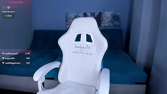 SugarBunny18 live