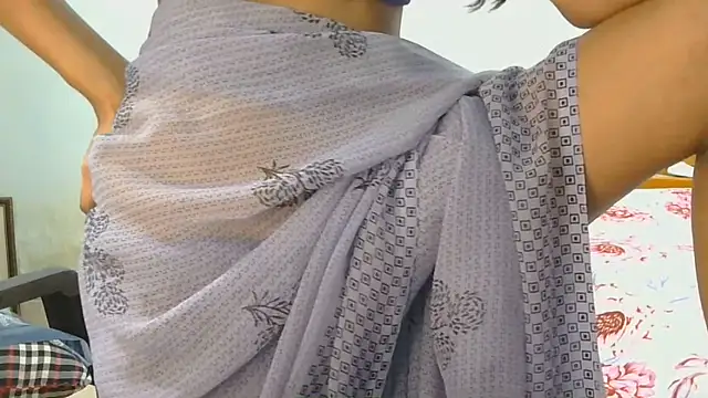 Aarti_misty71 live
