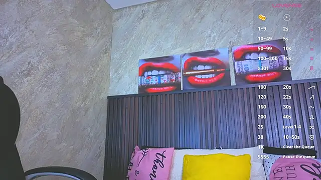 tanisha__lux live