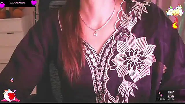 Layla_Ahh live