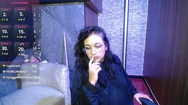 Aura_cute_ live