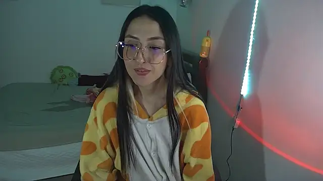 Frida_nymph live