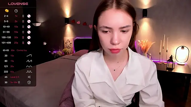 MilliBrown_ live