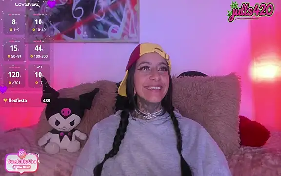 Julls420_ live