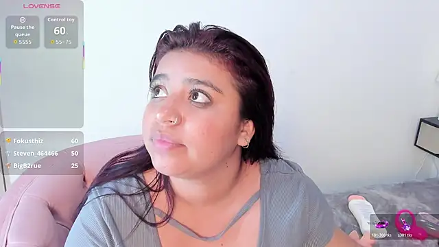 abigail_johnson live