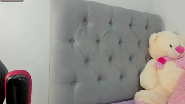 Freya_sweet09 live