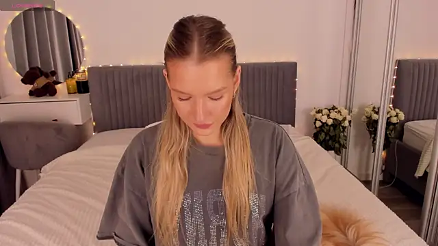 CassieRayss live