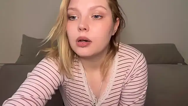 Ophelia_Ritz live