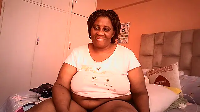HUGEASSXXXXX live