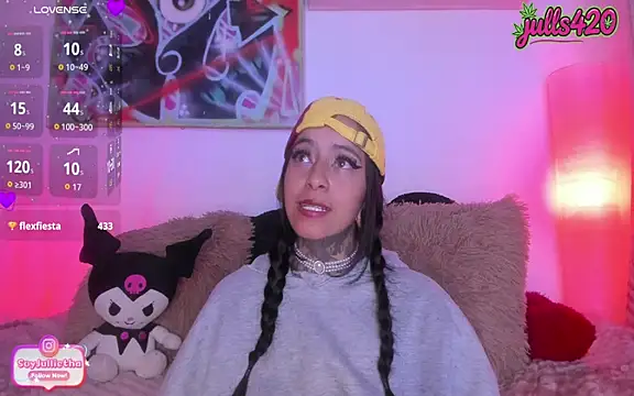 Julls420_ live