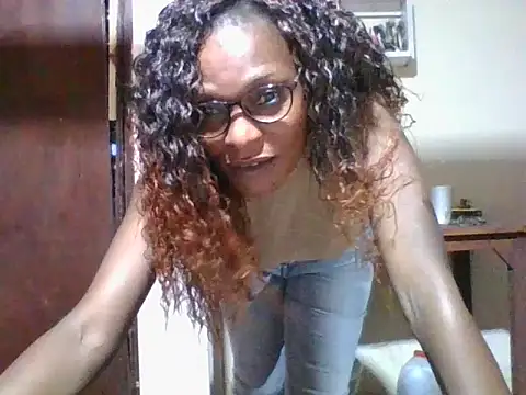Ebonyqueen4 live