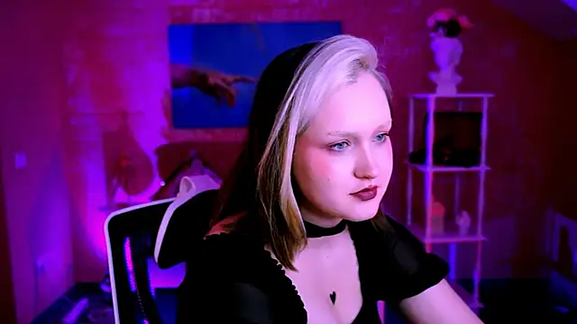 ViolettWoods profile
