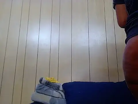 spicykittyy live