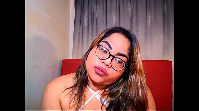 Indian_Lola00 live