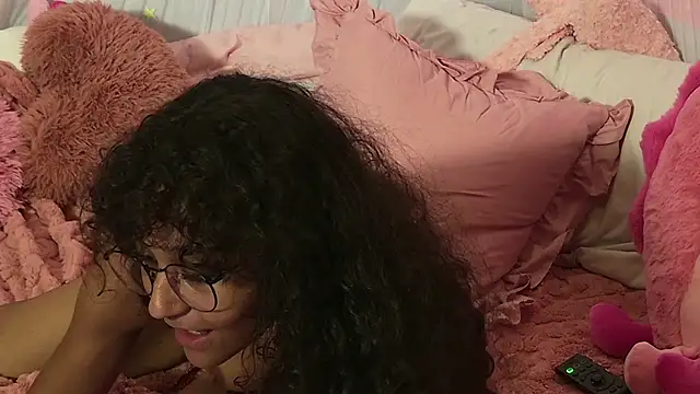 mia_hart live