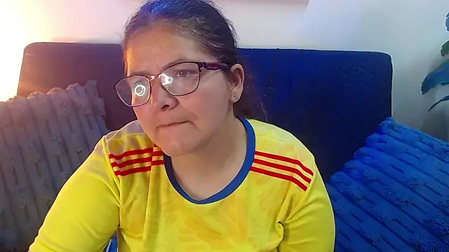 Linda_banks_ live