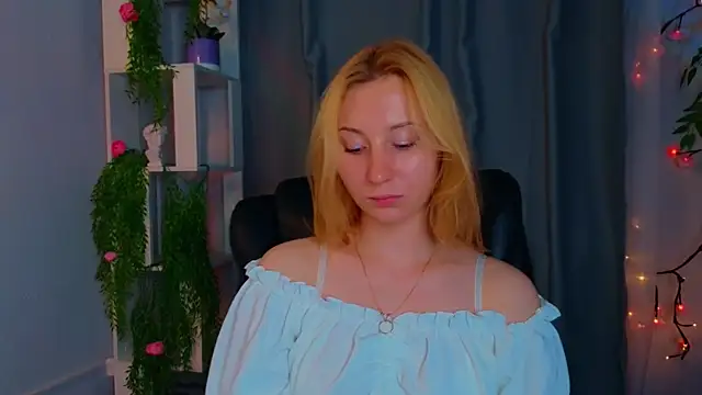 RosalieHandley live