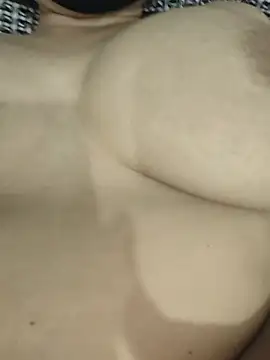 Student_girl76 live