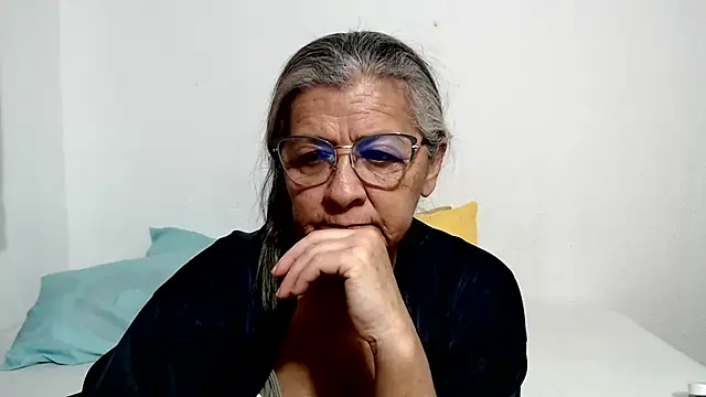 candy_mature_ live
