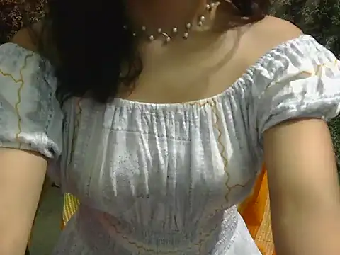 Adorable_Ayesha live