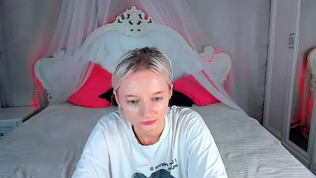 AlessaKiss live