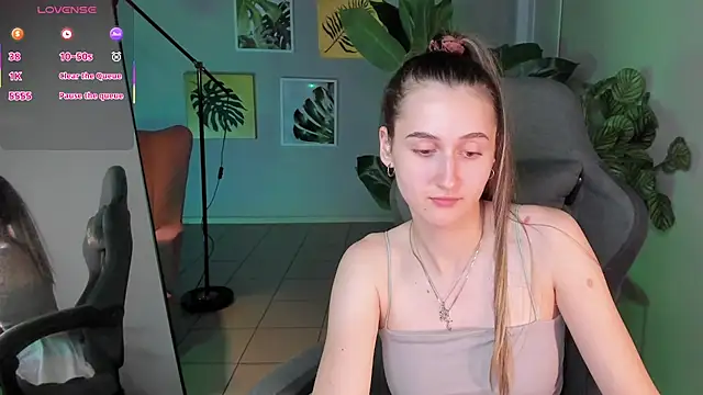 Ave_Costly live
