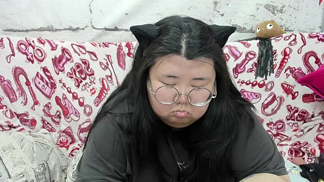 Nadine_asian live