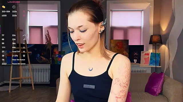 CleopatraHabibi live