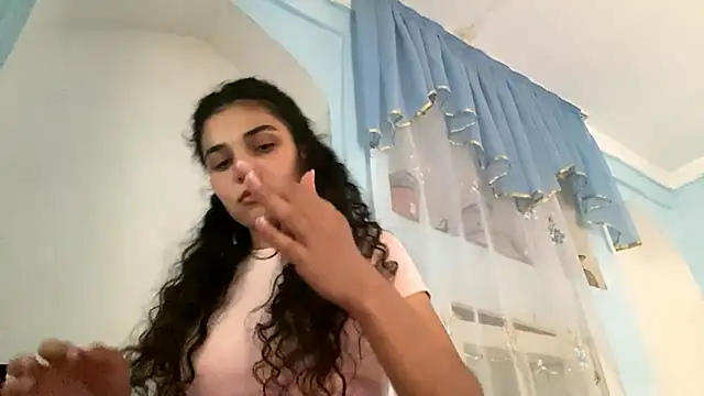 RitaPerry live