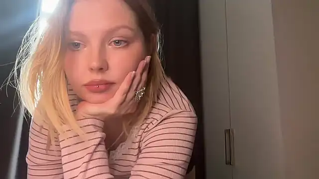 Ophelia_Ritz live