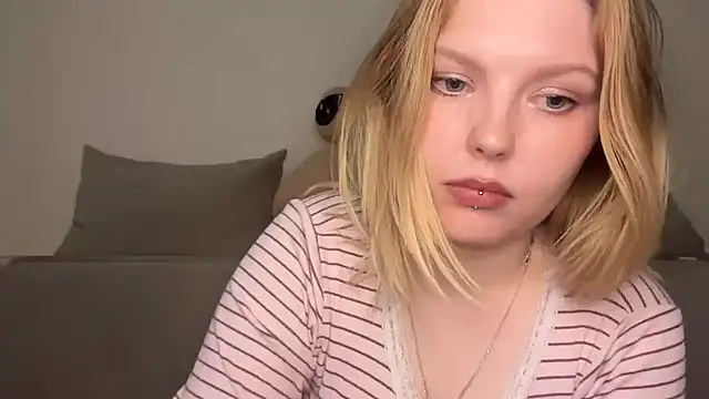 Ophelia_Ritz live