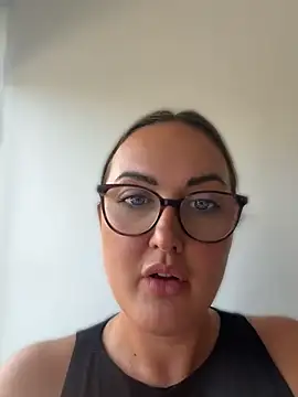 Crystal_xox live