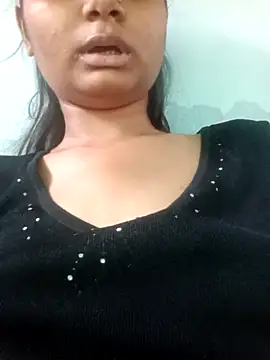 naughty-nishaa live