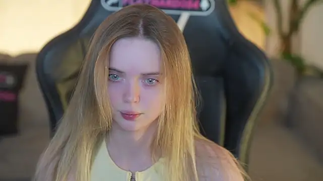 Cassy-Celestial_ live