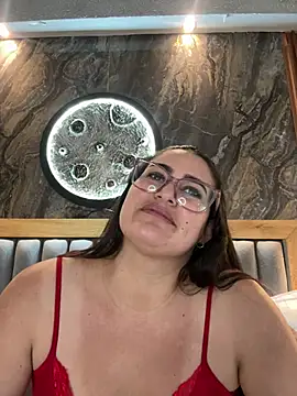 BellaPeers_ live