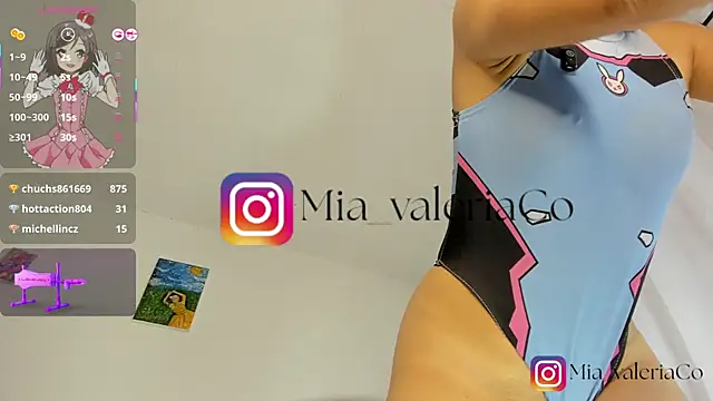 Mia-Valeria- live